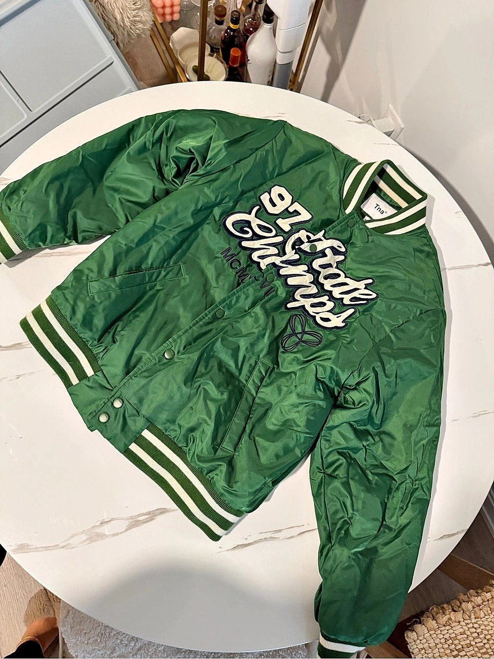 Tna aritzia bomber size small